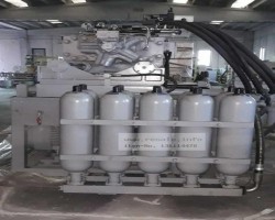 Maschine: REAL 500 Spritzgiessmaschinen