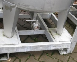 Maschine:   Edelstahl Tank
