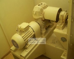 Maschine: BAKER PERKINS LTD. 300 l Bandmischer