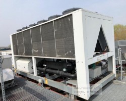 Maschine: CHILLER AIREDALE U72440-USC450DS Chiller