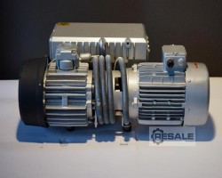 Maschine: BUSCH RA 0100 E Drehschiebervakuumpumpe