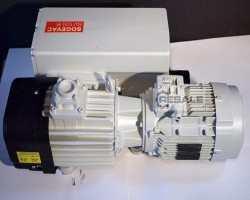 Maschine: OERLIKON LEYBOLD SV 100 B Drehschiebervakuumpumpe