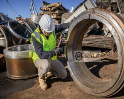 Maschine: HITACHI HANDSPEKTROMETER Vulcan Expert Spektrometer zur Metallanalyse