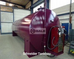 Maschine:   Stahltank mit Zapfsäule - Tankanlage