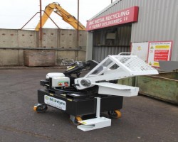 Maschine: JMC McIntyre 50GT Alligatorscheren