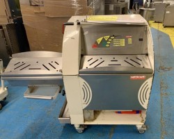 Maschine: WABäMA Economy Plus 520.220 Elektroni Brotschneidemaschinen