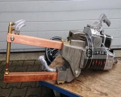 Maschine: DALEX 3528-4 Punktschweissmaschinen