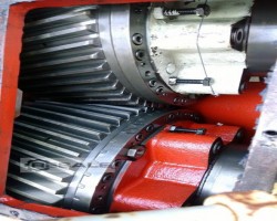 Maschine: REINTJES WAV 1400 GETRIEBE