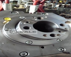 Maschine: ARNOLD MüLLER GMBH MFWS 1709/24/47/VC HSK-A 63, u Frässpindeleinheiten