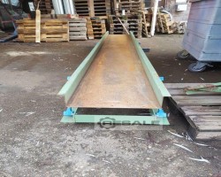 Maschine:   Vibrorinne