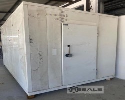 Maschine:  2900x2200x2500 Kühlaggregate