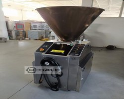 Maschine:  Vacuum dough divider Teigteilmaschinen