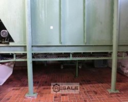 Maschine:   Trestersilo mit Kratzkettenförderer