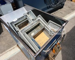 Maschine:   Kippbehälter