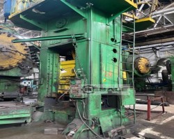 Maschine: KUZLITMASH KD9536,400T Mechanische Beschnittpresse