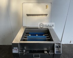 Maschine: JEROS 9015 Tray-Reiniger