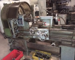 Maschine: CAZENEUVE HB 525 X 1000 Leit- und Zugspindeldrehmaschinen