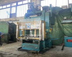 Maschine: AP+T LAGAN FMC-2500 MC12 1010 S Hydraulische Pressen