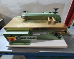 Maschine: SU,BEL Coronel 120 Anleimmaschine