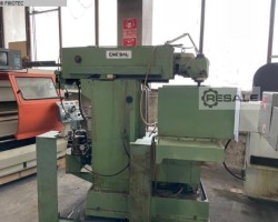 Maschine: CME FC 1100 Universalfräsmaschinen