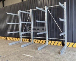 Maschine: BLT H:300cm, 3 Ebenen Kragarmregale