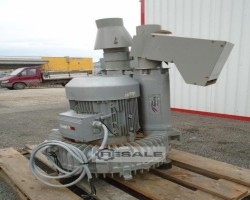 Maschine: ELMO RIETSCHLE / GARDEN G200 2BH1900 Vakuumpumpe elmo gardner denver 12,5 kw