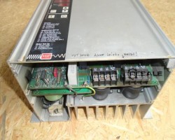 Maschine: DANFOSS VLT3004 175H1012 Frequenzumrichter vlt3004