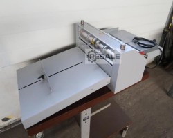 Maschine: MULTIGRAF MCM-48 Rill Weiterverarbeitungsmaschinen