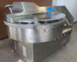 Maschine: KILIA 50 liters Kutter und Vakuumkutter