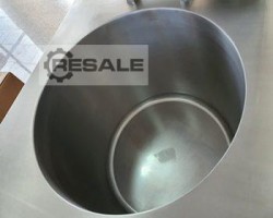 Maschine:  150 liters Kochkessel und Hockerkocher