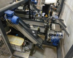 Maschine: KUKA  Montageautomat/Fertigungslinie