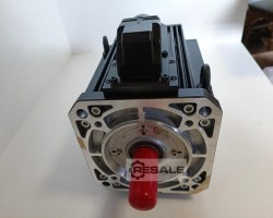 Maschine: REXROTH MAC117D-0-FS-4-C/130-B-1/WI522 Synchronmotor,