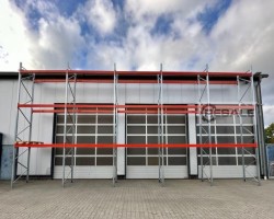 Maschine: BLT ca. 14 lfm, H: 650cm Palettenregale