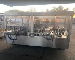 Maschine: KRONES Universella 15-8-6 Etikettiermaschinen