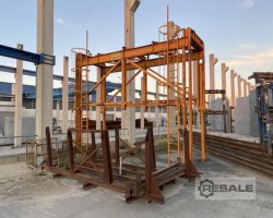 Maschine:   Transportboxen für Wände + Abheber (Giraffe)