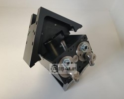 Maschine: ZIMMER SW100D4-C, Winkelschwenkeinheit, Genauigkeit 0,01°,