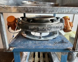Maschine: CUCCOLINI Vibratory sieve 
