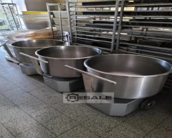 Maschine: SINMAG 3 KESSEL 120 mit 3 Kesselwagen Spiralknetmaschinen