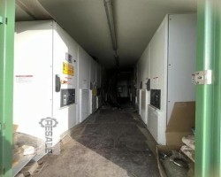 Maschine: SCHNEIDER 4x 680KVA Solar Trafostation Wechselrichter