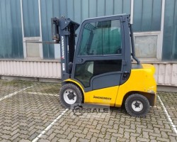 Maschine: JUNGHEINRICH DFG430 Triplex mast 