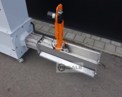 Maschine: STYROTEC STYROSHREDcompact Brikettierpressen