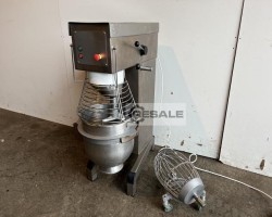 Maschine: BEAR AR60 Planetenrührmaschinen