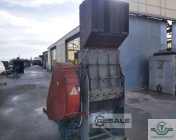 Maschine: PREVIERO 810x180 mm Schneidmühlen