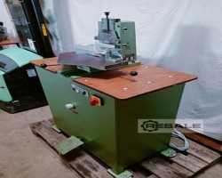 Maschine: FOELLMER M Eckenrundstoßmaschine