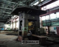 Maschine: TMP VORONEZH KV2536,400T Mechanische Stanz-Besäumpresse