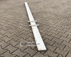 Maschine:  4020 mm Stahlträger