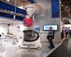 Maschine: NEUE HERBOLD ZM 800 Feinmühlen