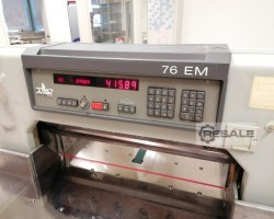 Maschine: POLAR 76 EM Papierschneidemaschinen