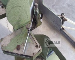 Maschine: SCHLEICHER 8922 pneumatische Gehrungs- und Sprossenstanze