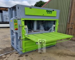 Maschine: MASCH.-FABR. BERMATINGEN DIXI 25 S Ballenpressen